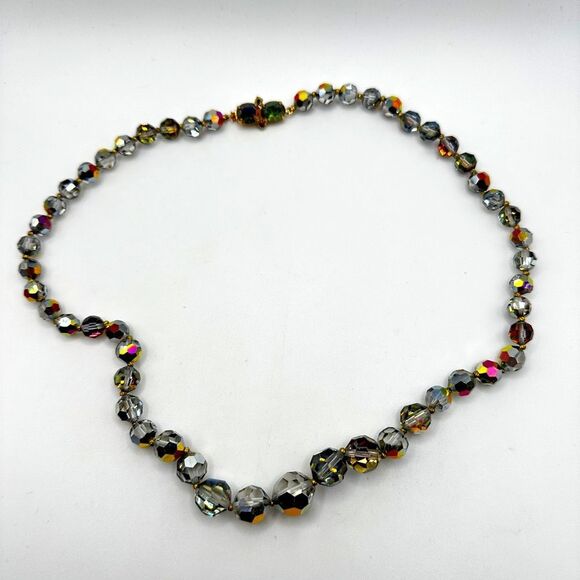 20" of Gray/Rainbow Aurora Borealis crystal beaded necklace with ornate clasp! - Picture 1 of 10
